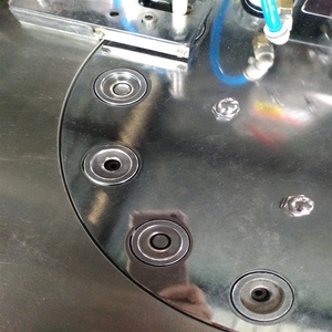 Nouvelle machine automatique brevetée LAOZHANG pour la fabrication de <span class=keywords><strong>boutons</strong></span> recouverts de tissu avec cœur PLC 220V pour <span class=keywords><strong>boutons</strong></span> de rembourrage Garantie 1 an - Product Image 5