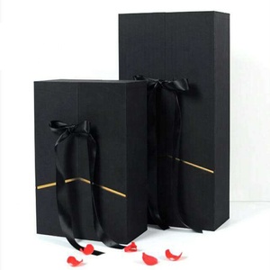 Boîte rigide en papier pour fleurs fraîches de haute qualité, cadeau de Noël et du Nouvel An de luxe, double ouverture, fermeture à ruban, revêtement UV noir - Product Image 4