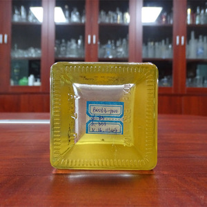Bouteilles de verre carré couleur <span class=keywords><strong>1000ml</strong></span> spray <span class=keywords><strong>absolut</strong></span> <span class=keywords><strong>vodka</strong></span> bouteille - Product Image 3