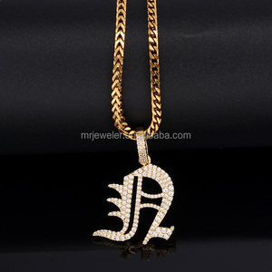 <span class=keywords><strong>La</strong></span> señorita <span class=keywords><strong>de</strong></span> viejo inglés carta <span class=keywords><strong>de</strong></span> diamantes CZ micro pave colgante del encanto - Product Image 3