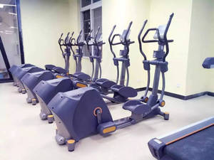 Máquina elíptica comercial / Cardio Gym Fitness Cross Trainer TZ7015 - Product Image 1