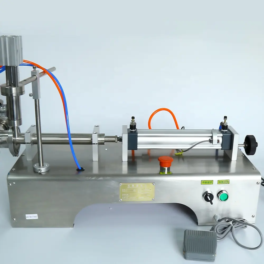 Máquina de enchimento semiautomática ou maquinaria de enchimento para o óleo do frasco 30-300Ml com certificado