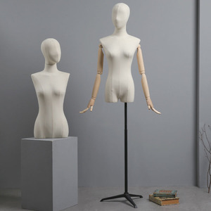 XINJI Fashionable Upper Body Manikin Fabric Covered <strong>Female</strong> <strong>Mannequin</strong> <strong>Torso</strong> <strong>With</strong> Head - Product Image 4