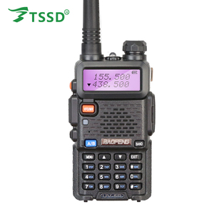 Doble banda <span class=keywords><strong>baofeng</strong></span> <span class=keywords><strong>UV</strong></span>-<span class=keywords><strong>5R</strong></span> mini walkie talkie <span class=keywords><strong>VHF</strong></span> <span class=keywords><strong>UHF</strong></span> radio móvil digital - Product Image 1