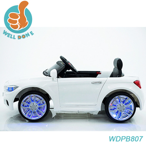 2017 Date très cool électrique mini voiture jouet pour enfants avec 2.4G r/c, suspension à quatre roues WDPB807 - Product Image 4