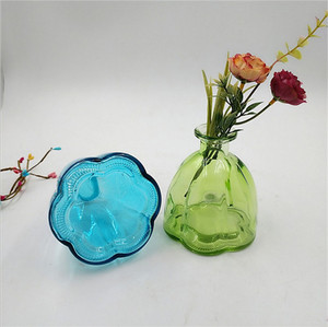 Colorato piccolo fiore vaso di vetro - Product Image 3