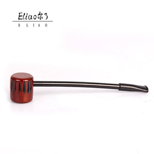 Yiwu Erliao al por mayor pequeño rojo madera tallada a mano Popeye tabaco filtro largo tubería tallos rojo sandalia antiguo envío pipas - Product Image 3
