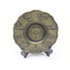 cheap decoration engraved carving zinc alloy antique bronze custom blank 3d round metal award commemorative souvenir plate