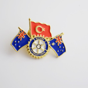 Bandera de morir golpeado esmalte suave <span class=keywords><strong>pin</strong></span> de solapa - Product Image 1
