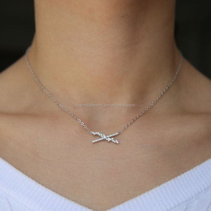 Semplice barra geometrica croce forma rotonda <span class=keywords><strong>cz</strong></span> cluster placcato argento micro pavimenta <span class=keywords><strong>cz</strong></span> collana placcata argento - Product Image 4