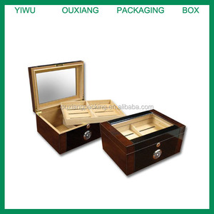 Prestigio di Importazione Gruppo <span class=keywords><strong>Berkeley</strong></span> II Due Tono Superiore Di Vetro Humidor con Igrometro Esterno - Product Image 2