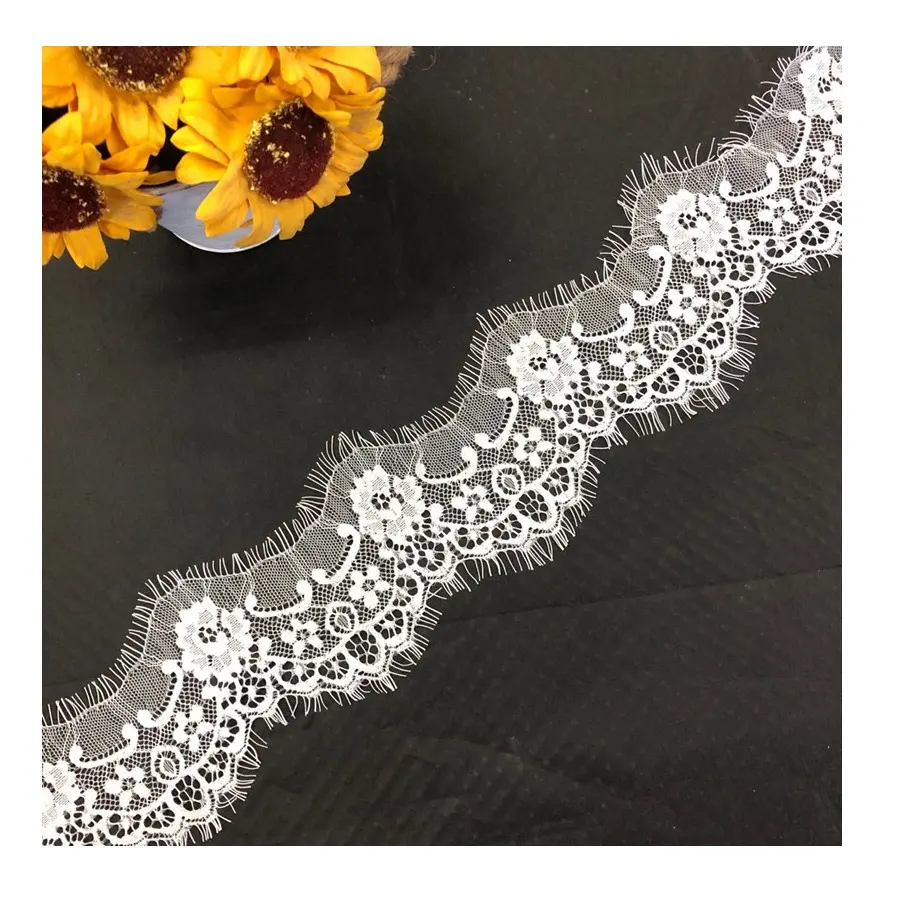 New fashion good quality trimming lace of wholesale chantilly eyelash lace trim