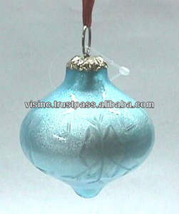 Christmas Hanging Decoration Festive Ornament for Indoor and Outdoor Use - Product Image 1