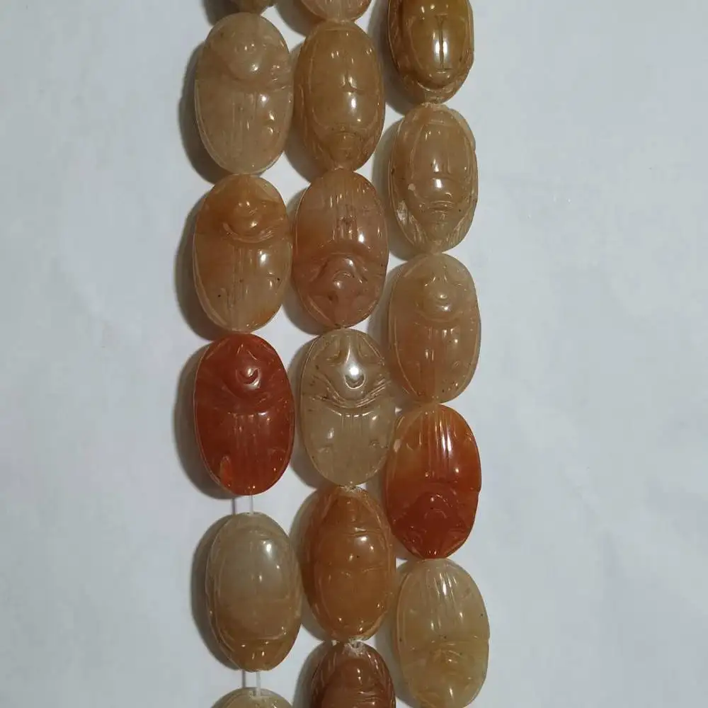 พลอยธรรมชาติแกะสลักสีแดง Aventurine ด้วงแมลงปีกแข็งลูกปัดสัตว์