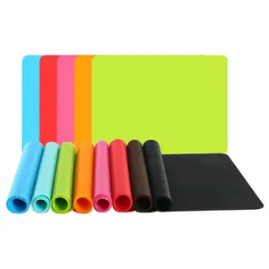 Waterproof Anti-skidding Washable Silicone Baby Foldable Placemat For Home Kitchen and Outdoor