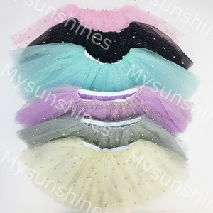 Nouvelle arrivée prix usine vêtements de danse noir tulle tutu <span class=keywords><strong>mini</strong></span> jupe avec or perle décoration