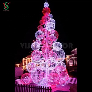 Albero di Natale Gigante Illuminato a Sfera in Metallo con Motivo 3D per Esterni - Product Image 3