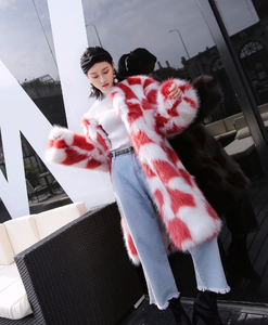 Mode Faux Renard Faux Poilu Polaire Moelleux Manteau De Fourrure & Parka Manteau Avec Col pour Les Femmes dans Le Monde Entier - Product Image 4