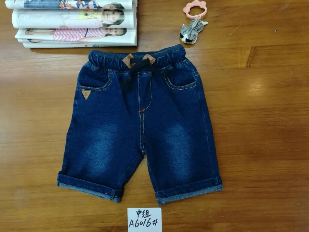 2022 2017 Guangzhou Celana Jeans Butik Kasual Pantai Anak Laki-laki Celana Pendek Bermuda Denim Celana Pendek Anak-anak Foto Anak-anak Di Celana Pendek