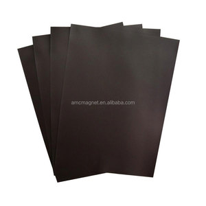 Magnete flessibile Rivestito di Gomma Autoadesiva A4 Spessore 0.4mm - Product Image 5