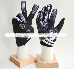 <span class=keywords><strong>Mano</strong></span> <span class=keywords><strong>de</strong></span> Maniquí Flexible Ajustable <span class=keywords><strong>de</strong></span> Plástico Suave para Exhibición <span class=keywords><strong>de</strong></span> Joyería y Guantes - Product Image 4