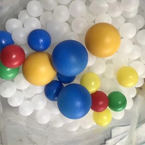 Holle Rode Plastic Kralen Zwevende Bal Te Koop