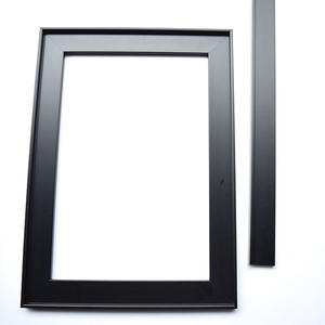 <span class=keywords><strong>Comprar</strong></span> fábrica al por mayor barato plástico negro en forma de L arte <span class=keywords><strong>pintura</strong></span> marco moldeado alrededor de la TV proveedores en línea - Product Image 3