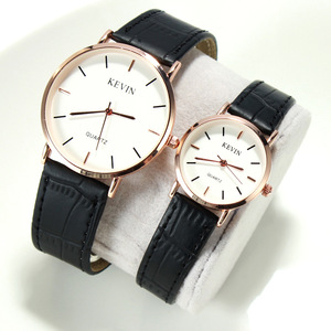 Compre una exquisita venta al por mayor nueva pareja coreana reloj -  Alibaba.com