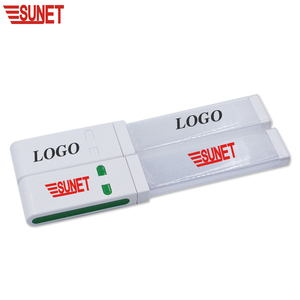 Nouveau produit Bâton lumineux LED de concert personnalisé, Bâtons lumineux LED télécommandés pour fêtes Bâton lumineux de concert DMX Support central - Product Image 6