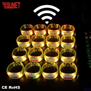 Sunjet từ xa LED Vòng đeo tay trẻ em sinh nhật Nguồn cung cấp bên Trung Quốc tùy chỉnh led Vòng đeo tay 2.4 Gam 20 khu có sẵn Vocal recital - Product Image 4