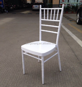 Foshan çin üreticileri beyaz PP düğün olay istifleme Chiavari <span class=keywords><strong>Tiffany</strong></span> sandalyeler ziyafet için - Product Image 1