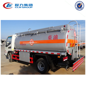 Camión JAC Pequeño de 5000L/Camión <span class=keywords><strong>Cisterna</strong></span> de Combustible de 5000 Litros/Camión <span class=keywords><strong>Cisterna</strong></span> de Combustible Diésel 1 Juego de Camiones <span class=keywords><strong>Volvo</strong></span> Tracto en Venta en China Fh500 - Product Image 3
