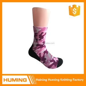 Giá rẻ <span class=keywords><strong>custom</strong></span> unisex hồng màu camo <span class=keywords><strong>elite</strong></span> <span class=keywords><strong>socks</strong></span> - Product Image 2