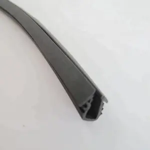 Custom OEM different shape rubber water stop seal strip for auto windscreen