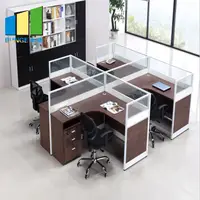 Çağdaş ofis modüler mobilya kabinleri 4 koltuk ofis bölmesi iş istasyonları