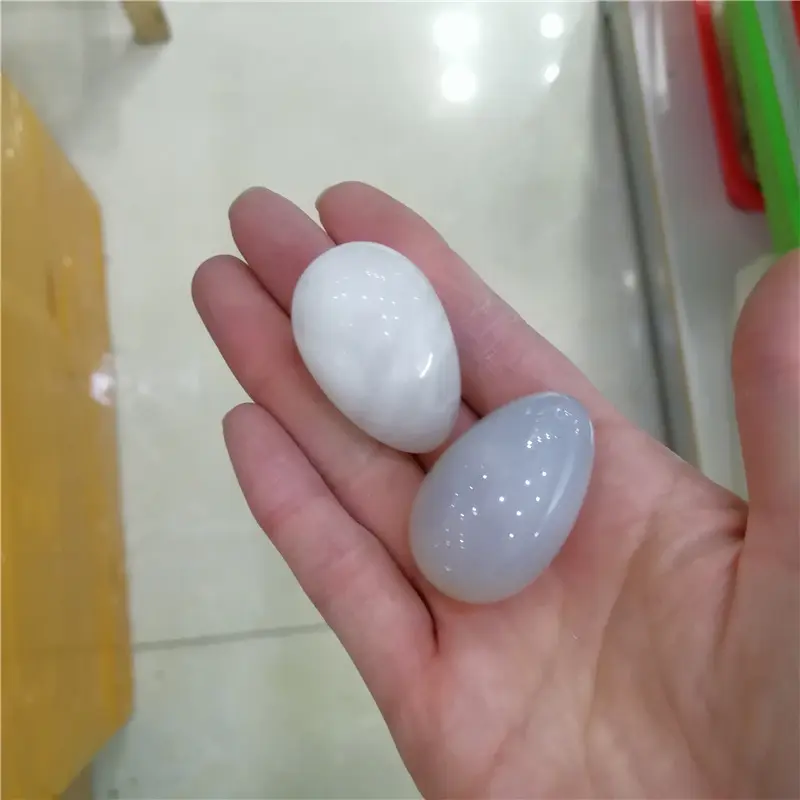 Huevos de cristal de roca Natural, huevo de piedra de ágata blanca pulida