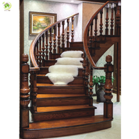 Escaliers intérieurs de luxe classiques en bois massif, design de rampes, escaliers de grenier intérieurs, prix du bois