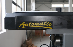 Plein-Automatique Changeur De Pneu Pour Vente Changement De <span class=keywords><strong>Pneus</strong></span> Machine avec Gonfleur et Aider Bras - Product Image 4