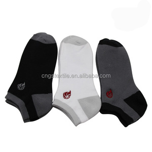Haining gs personalizada rayas medio terry te negro y azul rojo y naranja algodon mens del tobillo calcetines de deporte - Product Image 2