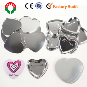 Venta al por mayor de alta calidad en forma de corazón de metal pin insignia de botón - Product Image 2