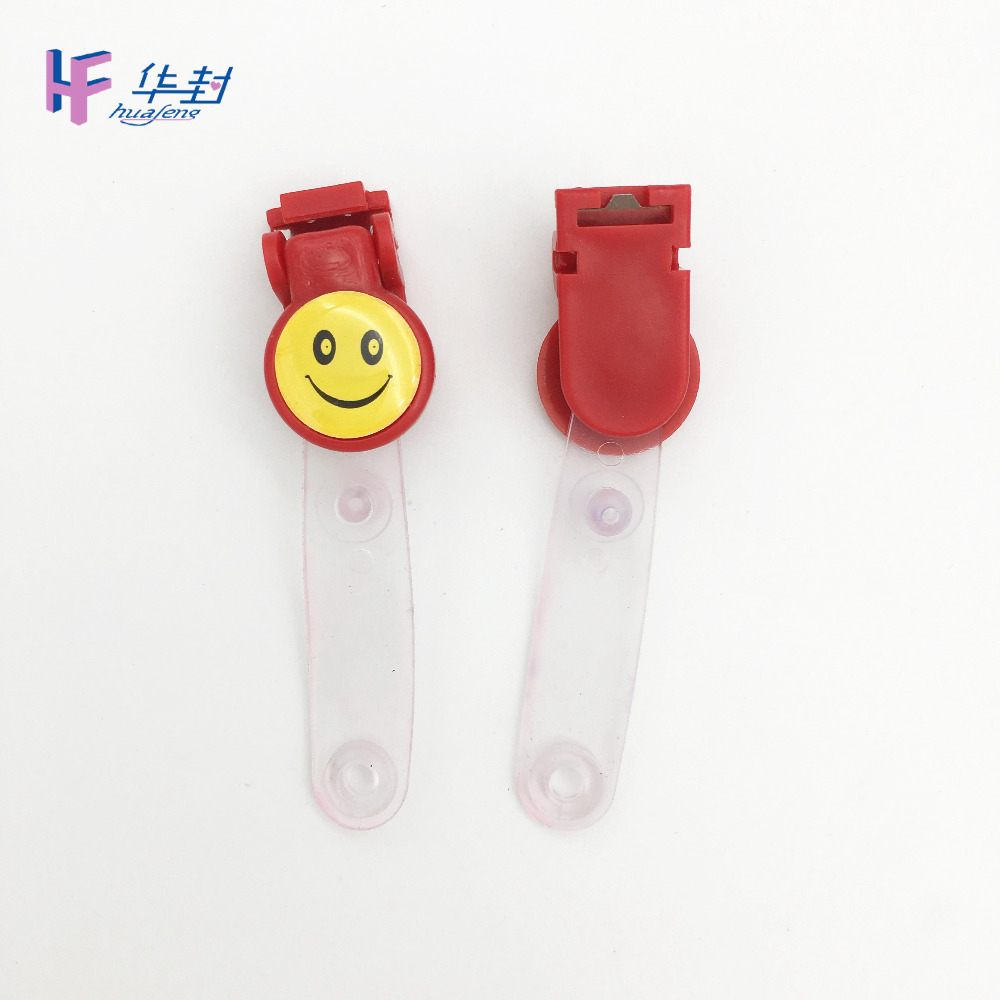 Оптовая продажа, пластиковая бирка с именной биркой и зажимом с ремешком