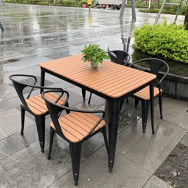 High Quality Outside Wooden Top Wrought Iron Garden Table and Chair