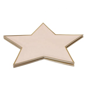 Assiettes de fête en papier jetables en forme d'étoile <span class=keywords><strong>rose</strong></span> vif de 400g/m2 avec bordure dorée - Product Image 2