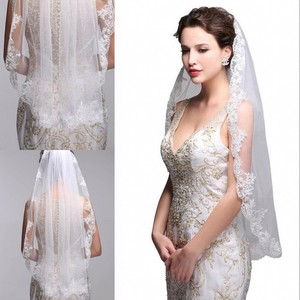 Nuovo <span class=keywords><strong>velo</strong></span> <span class=keywords><strong>da</strong></span> <span class=keywords><strong>sposa</strong></span> in pizzo a un solo strato copricapo <span class=keywords><strong>da</strong></span> <span class=keywords><strong>sposa</strong></span> coreano <span class=keywords><strong>con</strong></span> <span class=keywords><strong>velo</strong></span> a pettine per capelli - Product Image 3