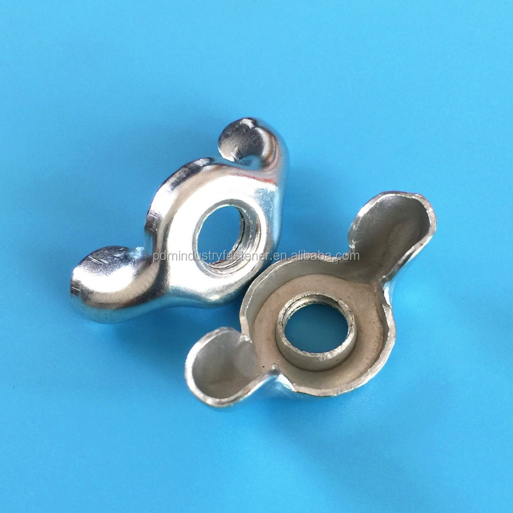 Écrous à oreilles