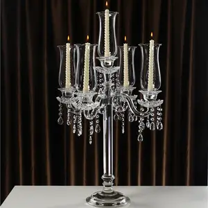Vendita calda 5 arms bianco da cerimonia nuziale di cristallo candelabri centrotavola con vetro hurricanes