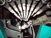 Machine à tricoter à chaîne simple Raschel automatique pour filets de pêche sans nœuds avec pompe à moteur et composants centraux d'engrenage