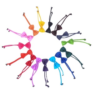 Fiocco <span class=keywords><strong>per</strong></span> Cani in Tessuto Regolabile, Simpatico e Tinta Unita, in 20 Colori, Articolo di Gran Successo - Product Image 1