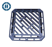 Grille de couverture de trou d'homme carrée en fonte ductile personnalisée avec charnière