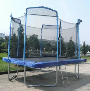 Trampolin Persegi Luar Ruangan Besar dengan Jaring Pengaman